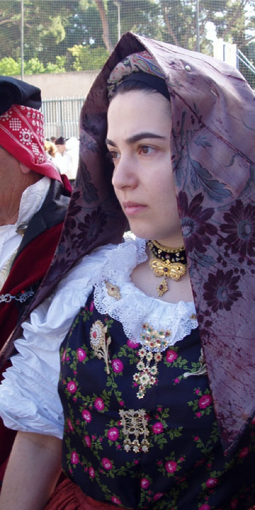 Costumi Sardi del Gruppo Folk Campidano di Quartucciu