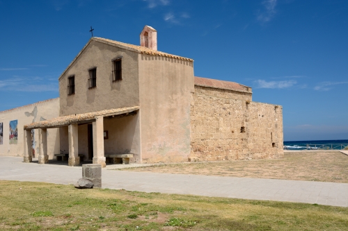 La Chiesa di Sant'Efisio di Pula